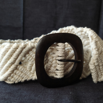 Cinturón de macramé