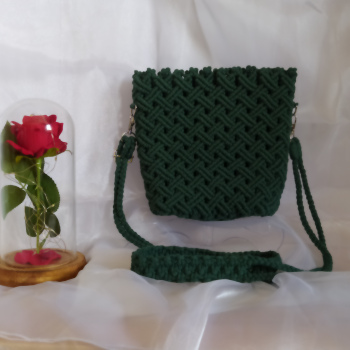 BOLSO VERDE DE MACRAME