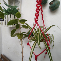 PORTA-MACETAS DE MACRAMÉ
